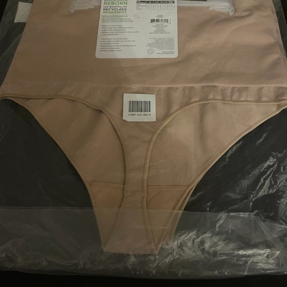 2 pack x 2 (4) Secret Seamless Extra Large Size thong briefs Nude - Picture 3 of 6